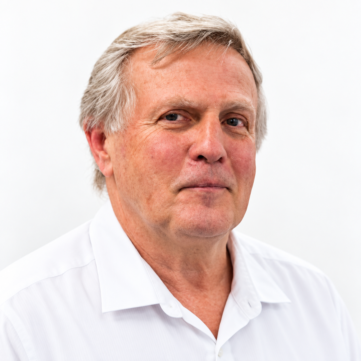 Dr George O'Neil